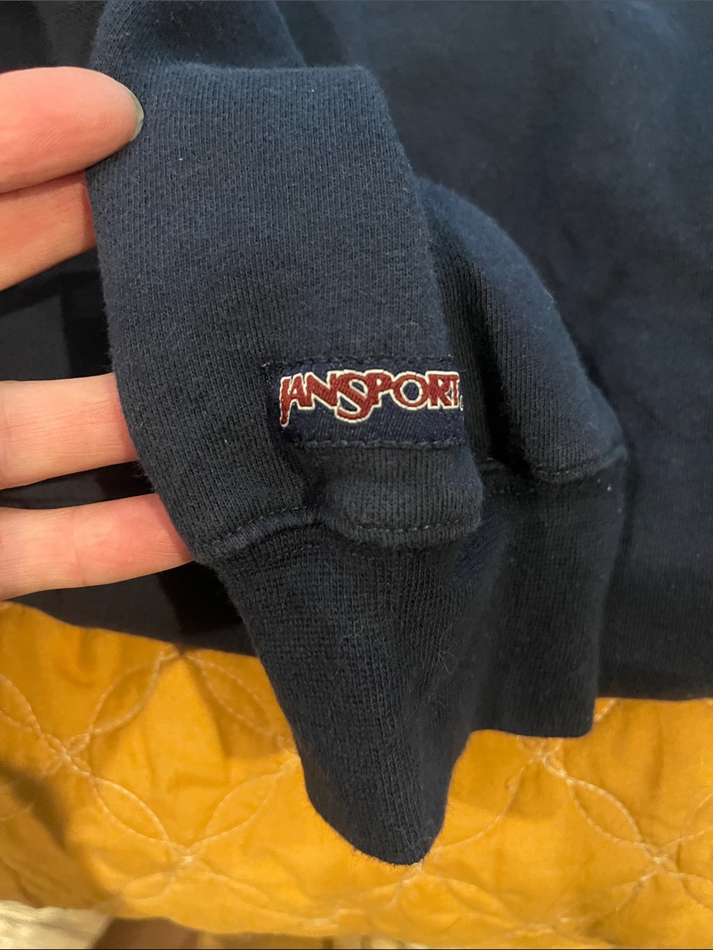 Budweiser crewneck - Picture 2 of 3